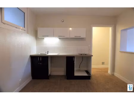 location appartement 1 pièce 33m² mont st aignan 76130