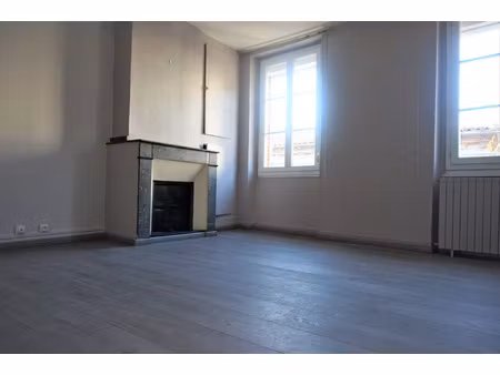 toulouse   quartier st michel  t3 de 46 m2