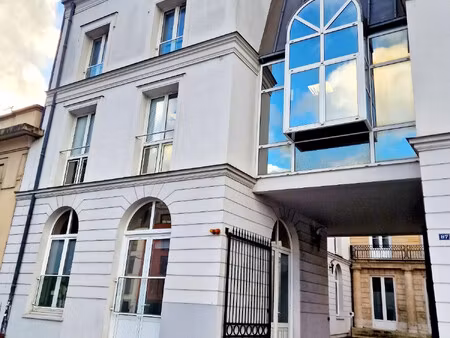 location local professionnel 323m² rouen 76000