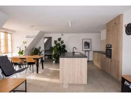 appartement te huur in nazareth-de pinte met 3 slaapkamers