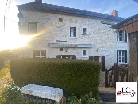 maison de ville 158 m² habitable et 280 m² surface au sol