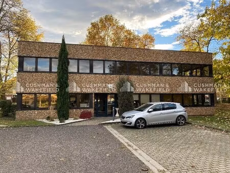 location bureaux 110 m² à 396 m²