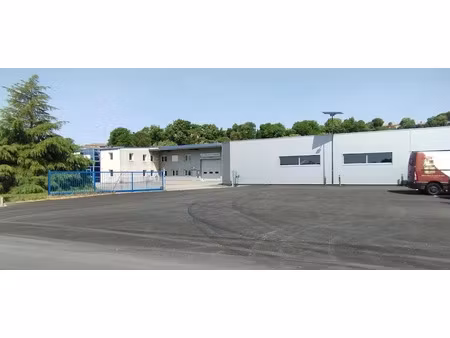 vente locaux professionnels 2 pièces 810 m² à saint-donat-sur-l'herbasse (26260)  590 000 