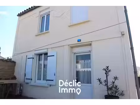 vente maison la jarrie 17220 - - surface privée
