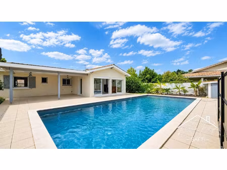 vente maison 6 pièces 130 m² blanquefort (33290)