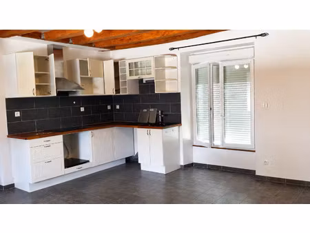 location maison 3 pièces 70m² dange st romain 86220