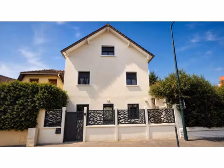 vente maison 4 pièces 100 m² les pavillons-sous-bois (93320)