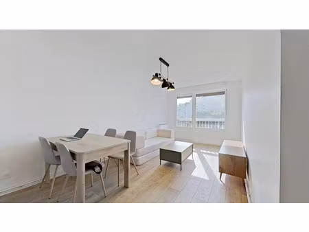 location appartement 2 pièces 37 m² à lyon 3 (69003)