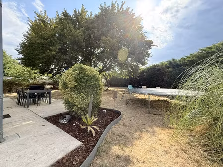 maison t4 - 3ch garage jardin 1000m2 - tonnay charente