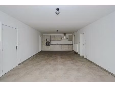 rez-de-chaussée à vendre avec terrasse et 2 chambres   dour (vbe49557)