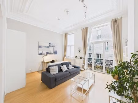 appartement à louer à rue lens 30 ixelles (vbe49895)