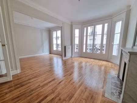 location appartement 5 pièces 108 m² à paris 16ème (75016)  3 867 €
