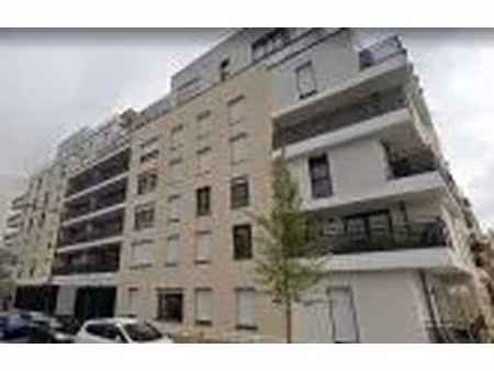location appartement 2 pièces 42.5 m² à poissy (78300)  784 €