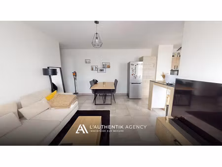location appartement 2 pièces 49.75 m² à strasbourg (67000)  750 €