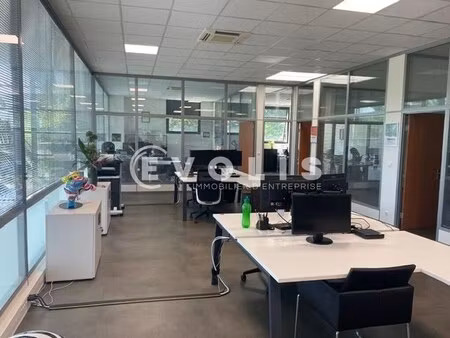 location bureaux 349 m²