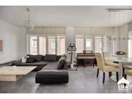 appartement agréable avec 2 chambres  terrasse et garage