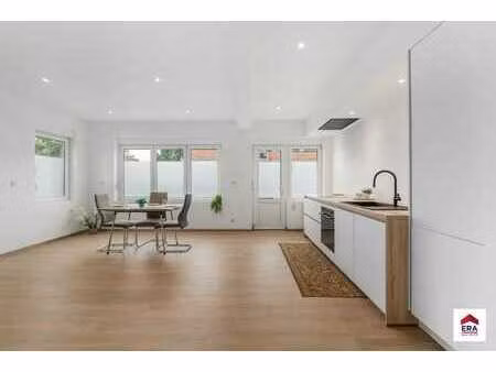 appartement prêt à emménager avec 2 chambres et garage
