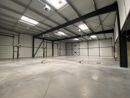 location local d’activités noisy le sec 93130 436m²