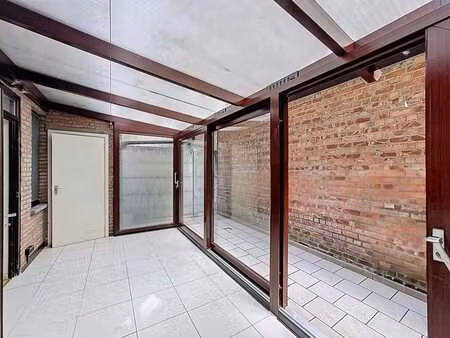 spacieux appartement 1ch-bon état-avec véranda à grimbergen