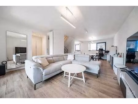 triplex avec jardin et piscine