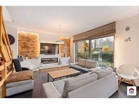 appartement triplex spacieux avec jardin