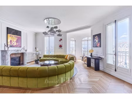 appartement de luxe à louer dans le quartier mairie