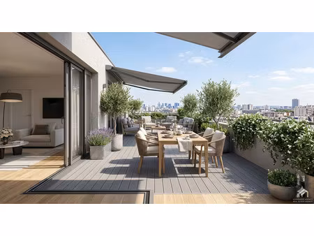 **rare t4 dernier étage 400m gare avec terrasse + parkings**