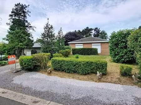 bungalow 3 chambres avec garage et jardin à vendre - rue de