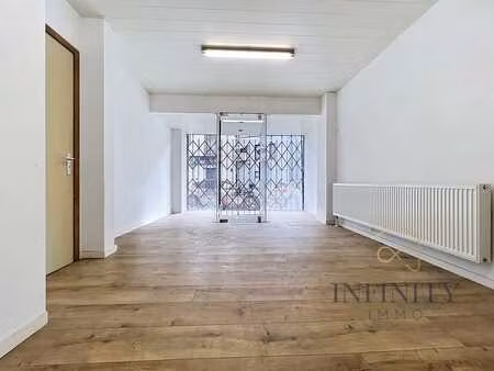 immeuble mixte en plein centre de verviers