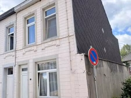 maison 3 façades sise rue de l'ordre 7 à deux-acren