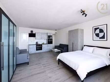 spacieux studio à vendre