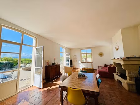 vente maison 6 pièces 182 m² à carcassonne (11000)  315 000 €