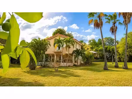 vente villa 5 pièces 121.7 m² à le francois (97240)  415 000 €