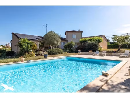 vente maison 6 pièces 222 m² à boulazac isle manoire (24750)  429 600 €