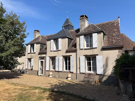 hôtel particulier à vendre à brou