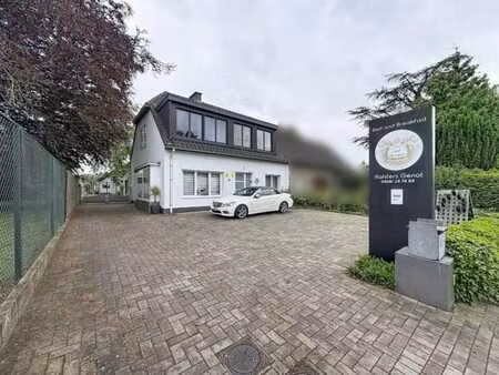 maison avec 5 chambres et annexe