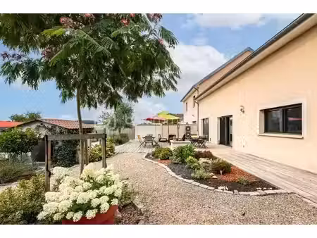 vente maison 5 pièces 180 m² à pesmes (70140)  390 000 €