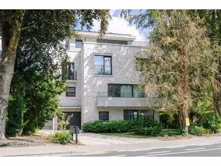 appartement de 81 m² avec 1 chambre à gen