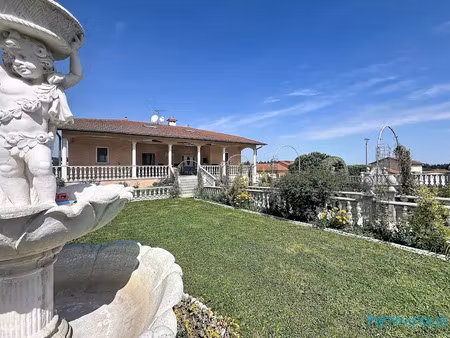 vente maison 7 pièces 233 m² à commelle-vernay (42120)  419 000 €