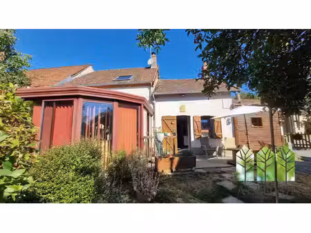 maison 3 chambres  sauna  jardin et dependences