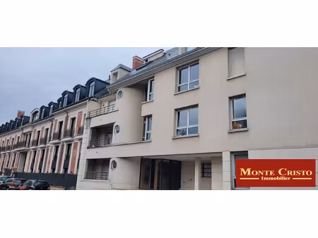 2 pieces avec balcons - standing