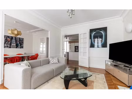 location appartement 5 pièces 121 m² à paris 17ème (75017)  5 090 €