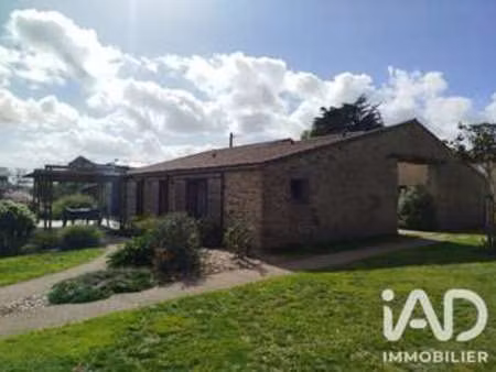 vente maison aux herbiers (85500) : à vendre / 175m² les herbiers