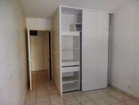 location appartement 2 pièces à montpellier (34000) : à louer 2 pièces / 35m² montpellier