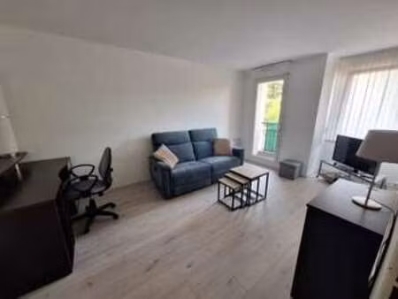 location appartement 2 pièces meublé à illkirch-graffenstaden (67400) : à louer 2 pièces m