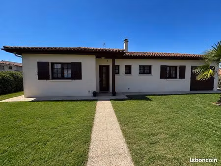 maison familiale à vendre – mérignac capeyron – 104 m² – terrain 889 m²