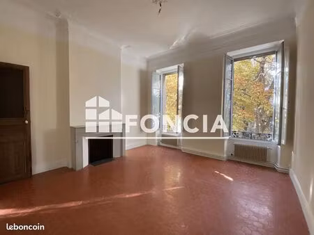 appartement 5 pièces 150 m²