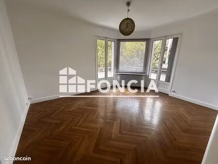 appartement 4 pièces 94 m²