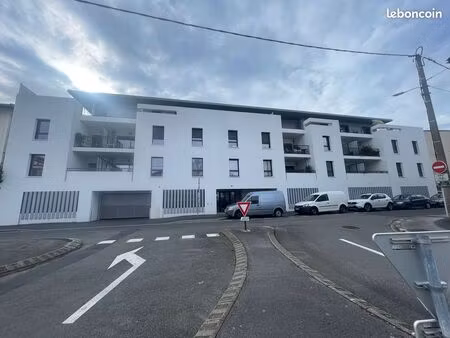 st esprit place de parking residence securise