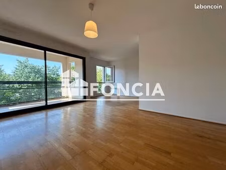 appartement 3 pièces 64 m²